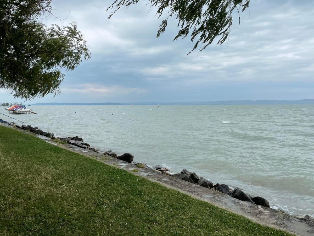 Bodnar Apartman Siofok Bagian luar foto